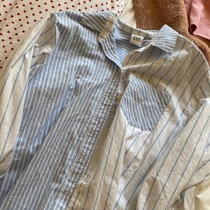 Gap large women’s button down